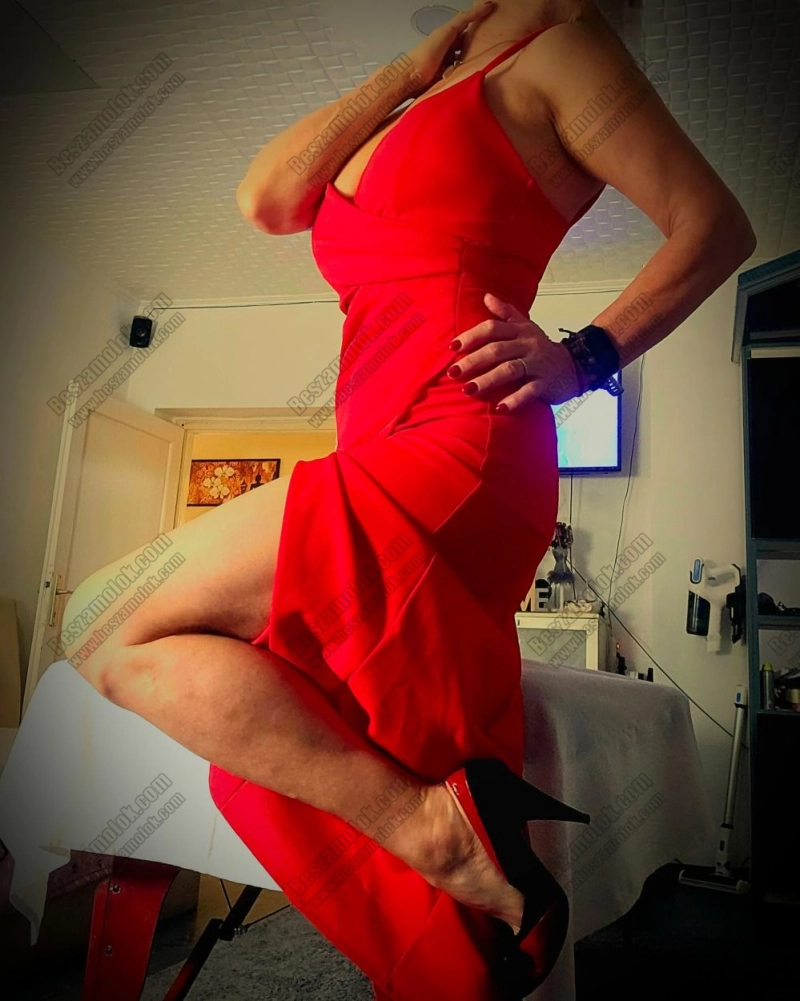 6 kép reginalove. szexpartner 306808849,