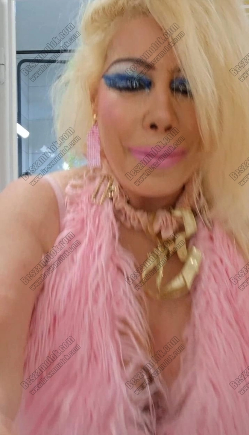 3 kép MoniqeLove. szexpartner 306758975,   