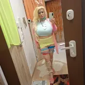 4. MoniqeLove 306758975 beszámoló 2025-10-09 11:22:22 szexpartner 125908