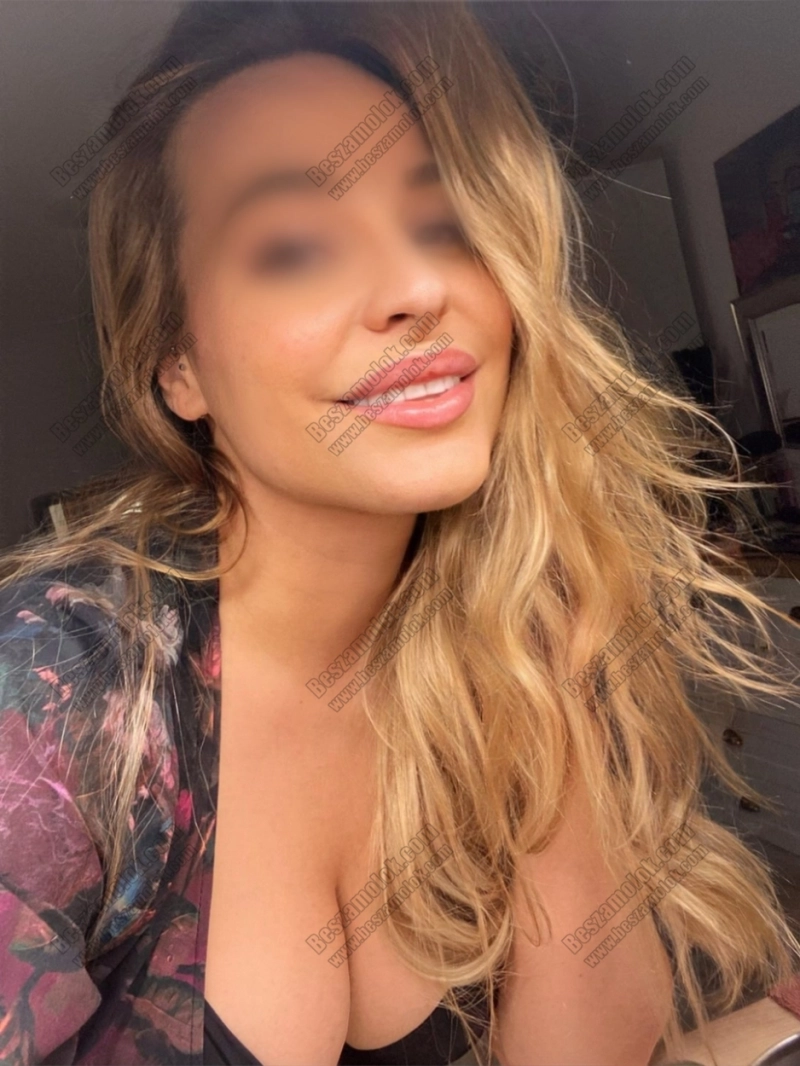 16 kép Vivien. szexpartner 706561232,   