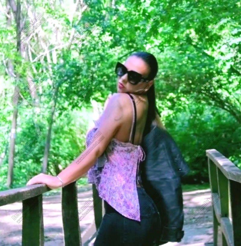 2 kép RubiSwallow. szexpartner 208005501,   