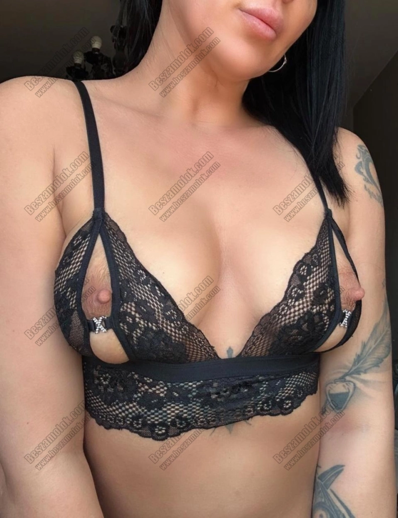 9 kép Maya. szexpartner 204463112,