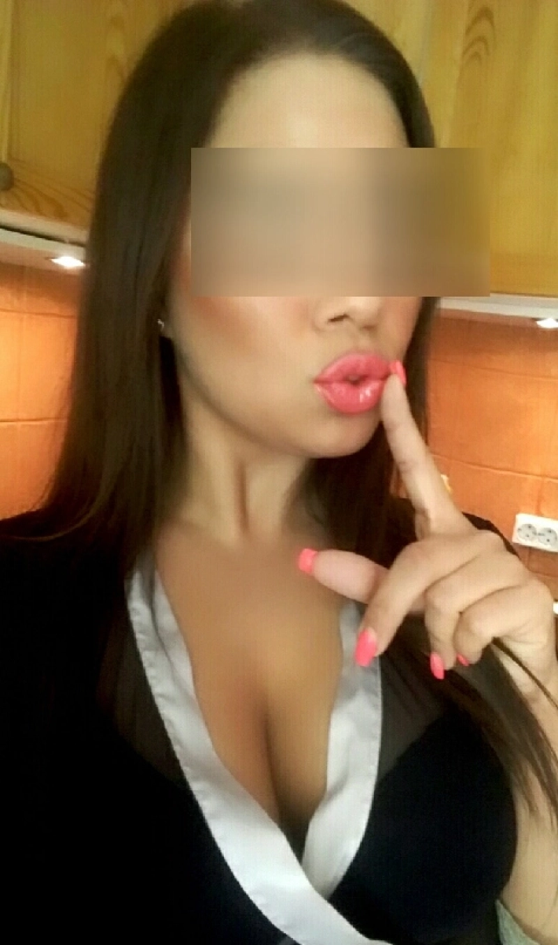 27 kép ☆TIA☆. erotikus masszázs 702625589,