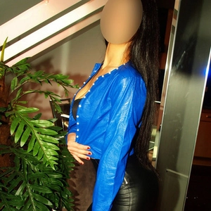 SZANDI 25 év Erotikus masszázs, nő III. kerület Budapest Magyarország, +36308587280