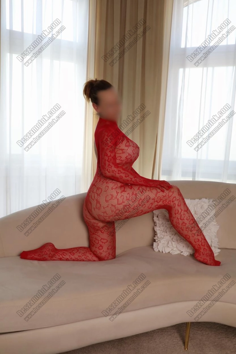 19 kép Nina Afrodité. erotikus masszázs 300700463,   