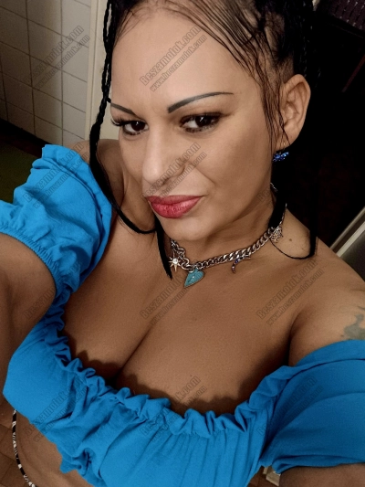 48 kép Simona. szexpartner 708813344,   