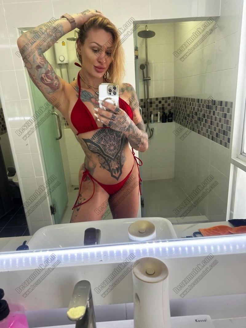7 kép Dylan.Ryder. szexpartner 301437776,