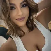 Lora erotikus masszázs beszámolója (2025-03-07 22:41:41)