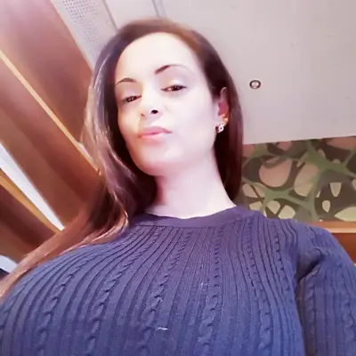 Courtney13 Szexpartner hirdetők XIII. kerület Budai vám Budapest kép