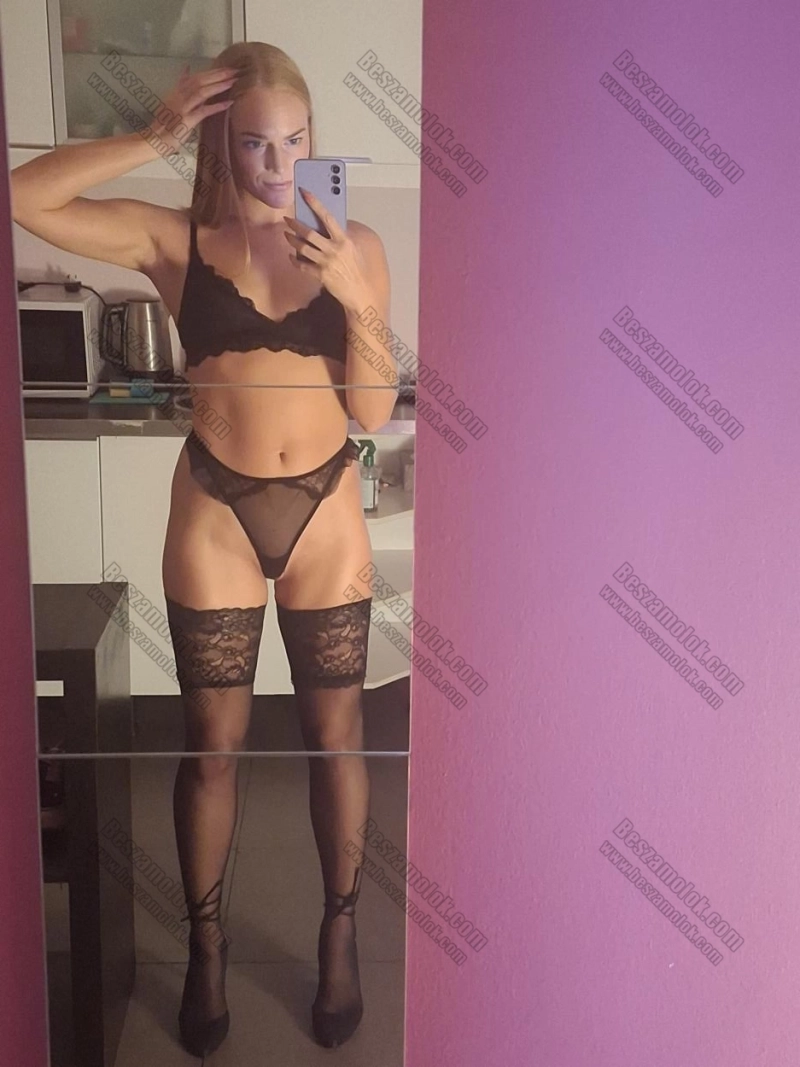 31 kép Lola. erotikus masszázs 301486165,