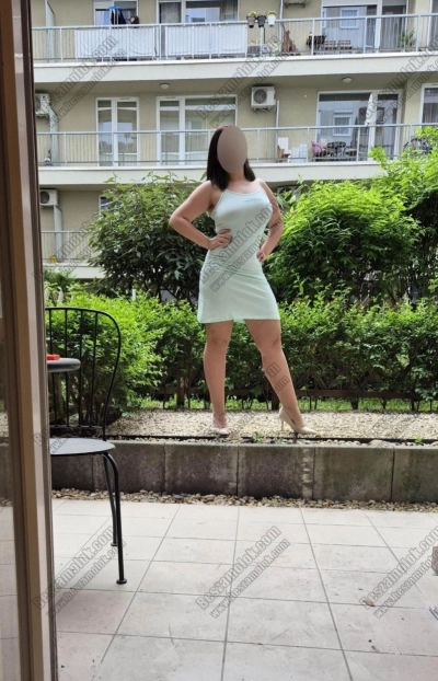 8 kép Petra. szexpartner 706736432,
