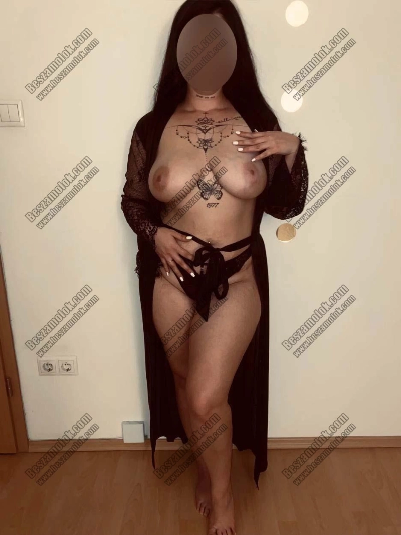28 kép Klemi. szexpartner 707484333,