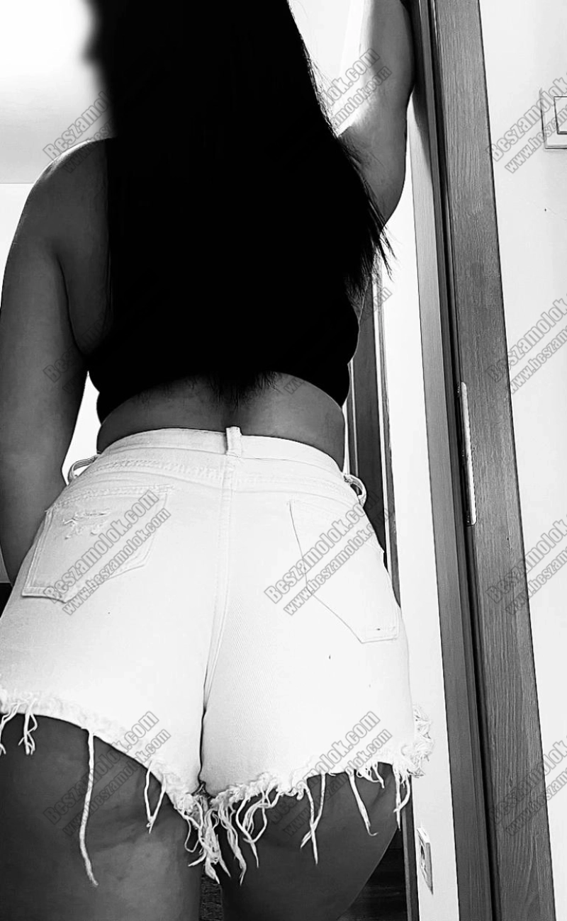 13 kép Vivien. szexpartner 707389395,   