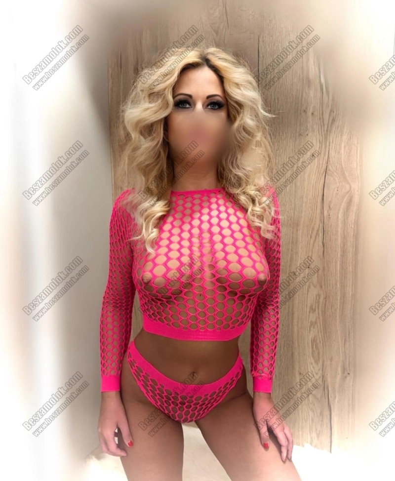 23 kép Barbi. szexpartner 307894642,   