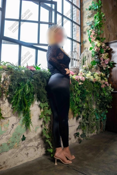 3 kép Berni. erotikus masszázs 300715350,