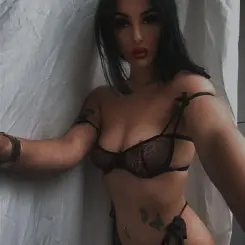 Nara Budapest masszázs nő