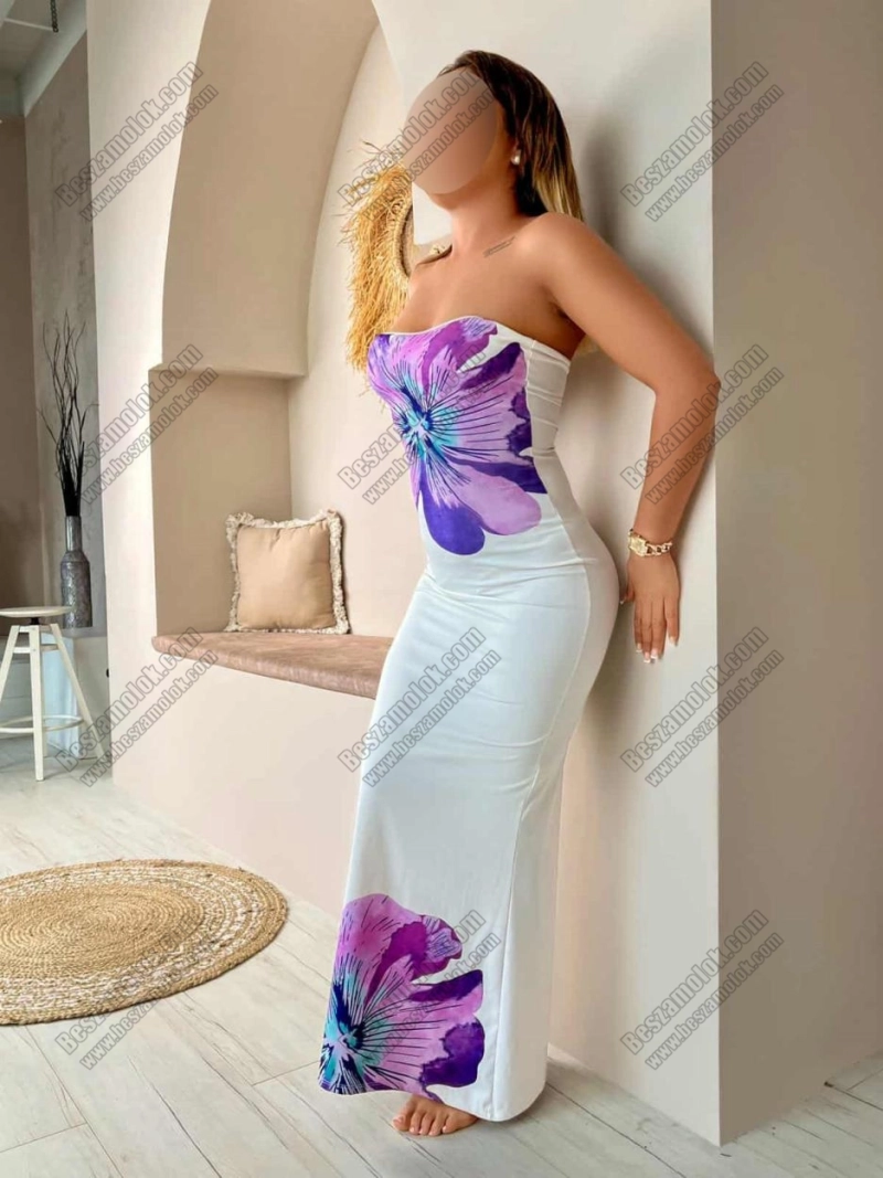 17 kép Adrienn. szexpartner 701618599,   