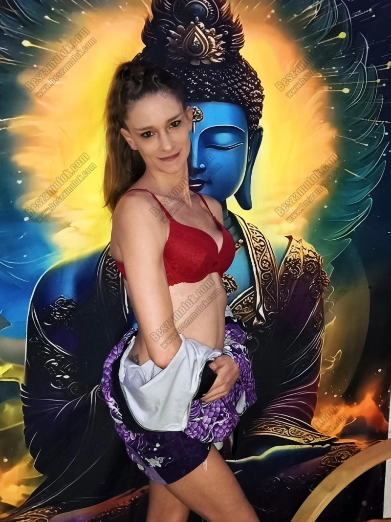 21 kép Yade. erotikus masszázs 705537012,   