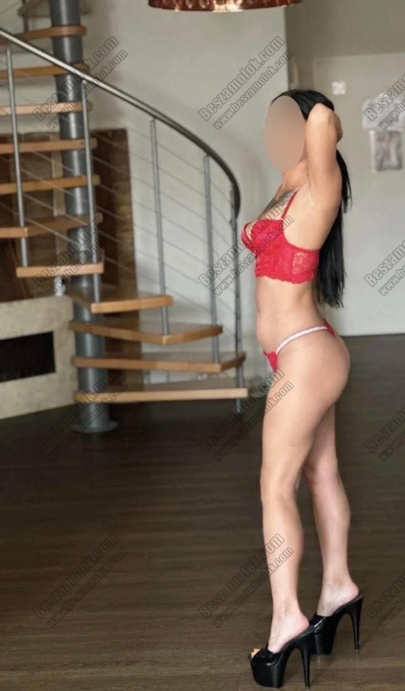 3 kép Lejla. szexpartner 704288170,   