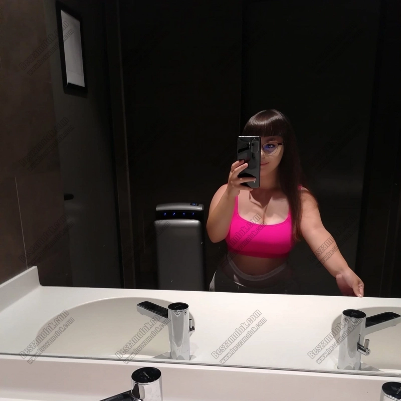 6 kép Kitti. szexpartner 702061797,   