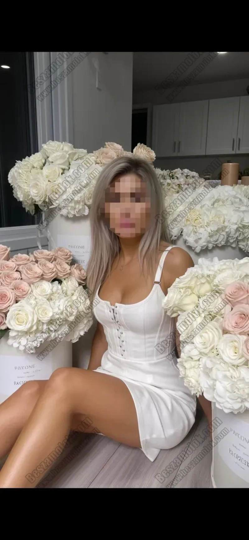 7 kép SarahMonroe. szexpartner 307105479,   