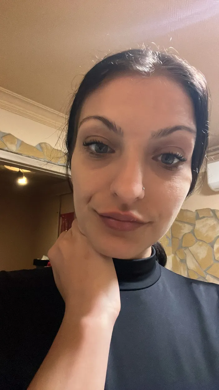 5 kép Kloé_Escort. szexpartner 306429925,   