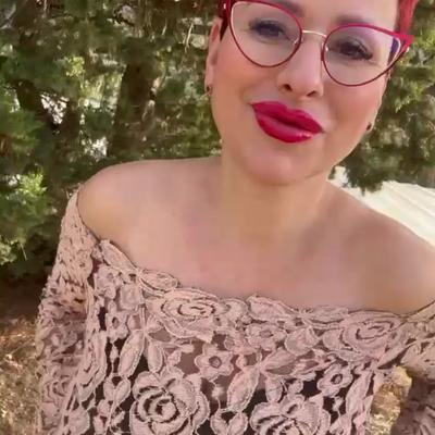 LizaPinelli – 1. bemutatkozó videó